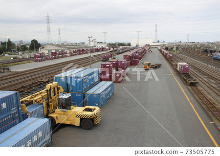 At Kumagaya Freight Terminal Station At Kumagaya Freight Terminal Station 73505775