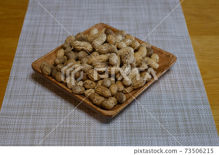 Homemade peanuts Homemade peanuts 73506215
