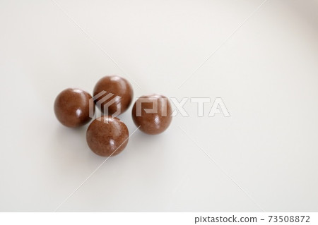 巧克力 73508872