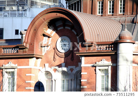 陽光燦爛的東京站 陽光燦爛的東京站 73511295