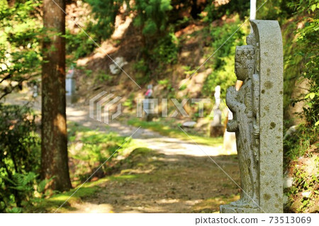 德島縣山區的Henro和Kannon 德島縣山區的Henro和Kannon 73513069