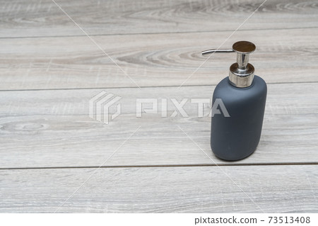 soap dispenser 73513408
