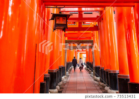 Senbon Torii of Fushimi Inari Taisha Shrine 73513431
