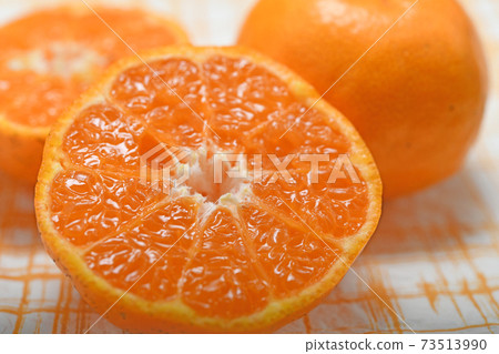 Juicy mandarin orange Harumi 73513990