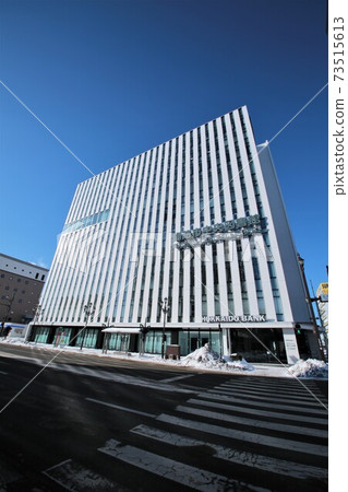 釧路市中央圖書館（北海道釧路市） 73515613