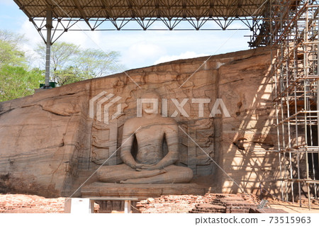 Stone statue of Polonnaruwa-Galvihara Stone statue of Polonnaruwa-Galvihara 73515963