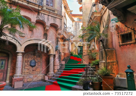 [和歌山縣]天氣晴朗時，和歌山碼頭市的歐洲波爾圖 73517272