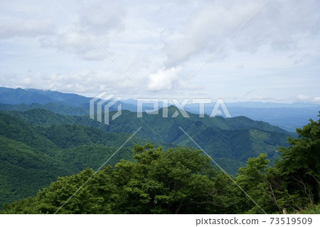 Mountain scenery from Tengendai Kogen 73519509