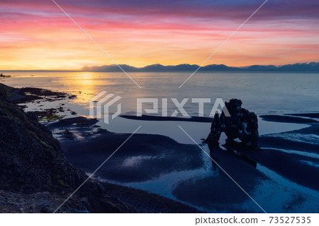 Basalt stack Hvitserkur on the Vatnsnes peninsula Basalt stack Hvitserkur on the Vatnsnes peninsula 73527535