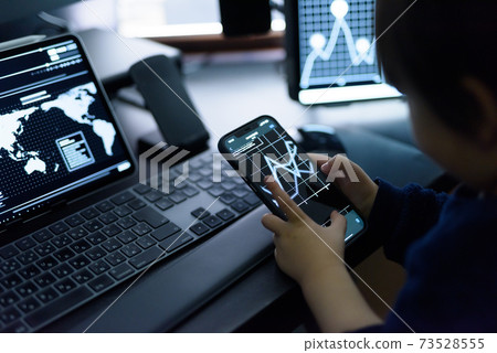網絡世界中的幼兒 網絡世界中的幼兒 73528555