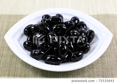 美味的黑豆 73535643