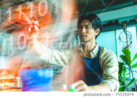 Atelier of male painter 73535974