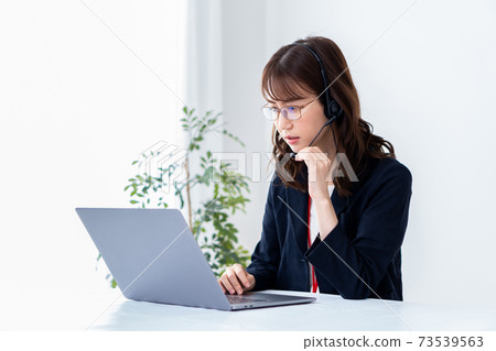 女接線員 女接線員 73539563