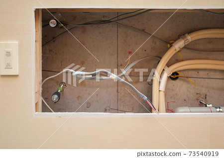 內置空調的管道工程 73540919