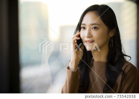 Business woman 73542038