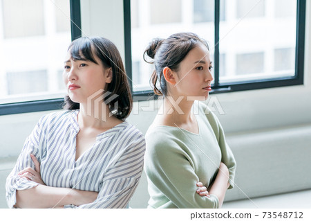 女人之間的鬥爭 73548712