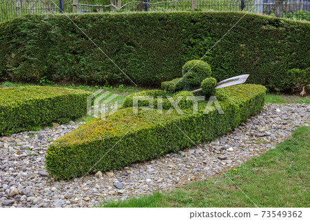 Bush sculpture in park - Durbuy Belgium Bush sculpture in park - Durbuy Belgium 73549362
