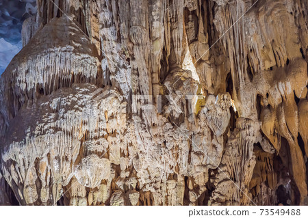 Hang Sung Sot Grotto Cave of Surprises, Halong Bay, Vietnam 73549488