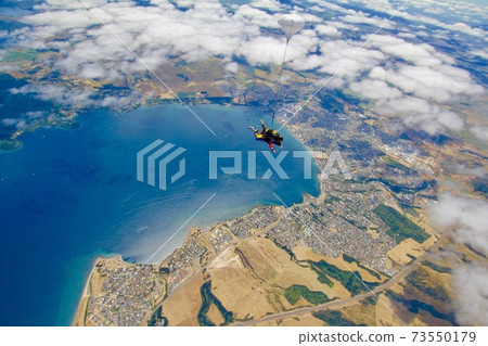 高空跳傘 高空跳傘 73550179