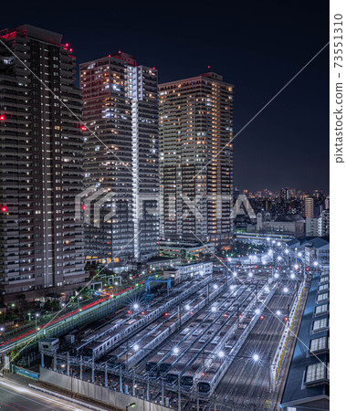 Tokyo Metro garage and night view of the big city Tokyo Metro garage and night view of the big city 73551310
