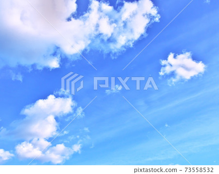 美麗的藍天和白雲 73558532