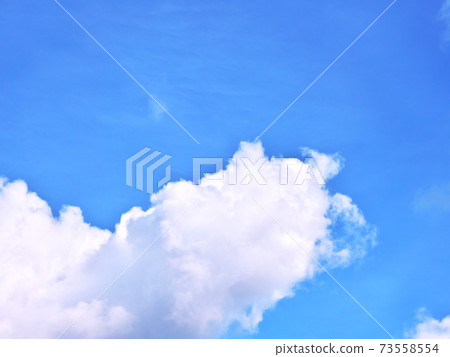 Beautiful blue sky and clouds 73558554