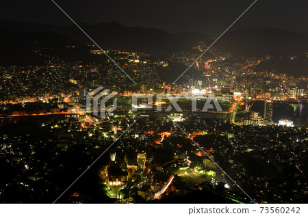 長崎的夜景太美了 73560242