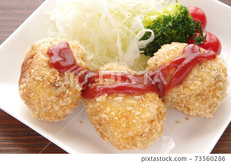 Croquette Handmade croquette Bale-shaped croquette Croquette Handmade croquette Bale-shaped croquette 73560286