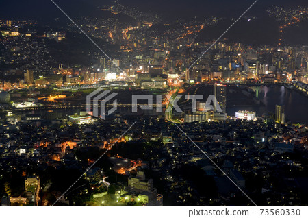 Nagasaki's too beautiful night view 73560330