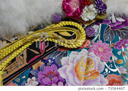 Sunny clothes waiting for the sunny stage 73564467