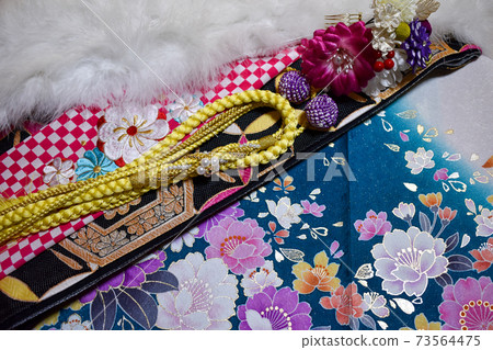 Sunny clothes waiting for the sunny stage Sunny clothes waiting for the sunny stage 73564475