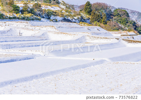 Tanada in Arai, Kyoto (winter) Tanada in Arai, Kyoto (winter) 73576822