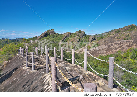 [View from the summit of the Hikiiwa group] Inari-cho, Tanabe City, Wakayama Prefecture 73578057