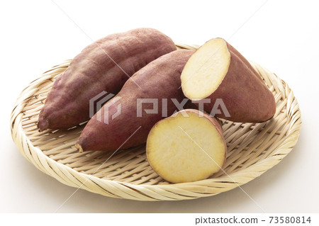 Sweet potatoes in a colander Sweet potatoes in a colander 73580814