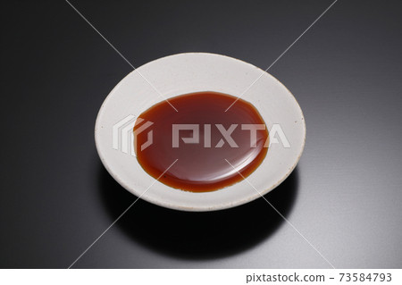 Soy sauce 73584793