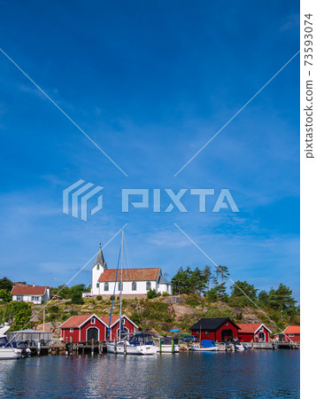 View to the city Hamburgsund in Sweden View to the city Hamburgsund in Sweden 73593074