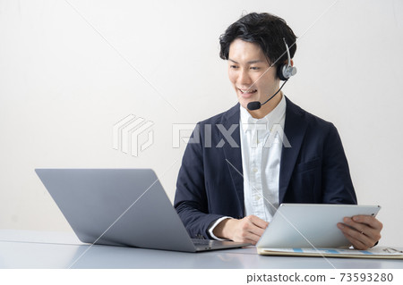 Businessman laptop computer Businessman laptop computer 73593280