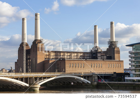 Battersea Power Station in London Battersea Power Station in London 73594537