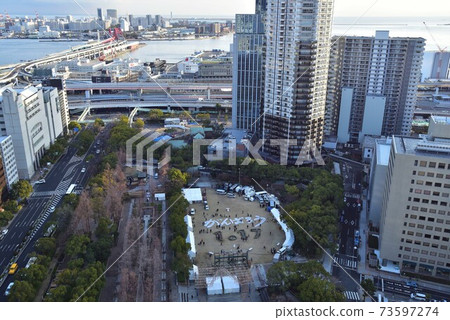 2021年阪神淡路大地震在東園立第26年“ Ganborou”燈籠 73597274