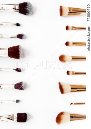 Professional makeup tools. Makeup tools brushes. Flat composition. magazines, social media. Top view. Flat lay. Professional makeup tools. Makeup tools brushes. Flat composition. magazines, social media. Top view. Flat lay. 73600610