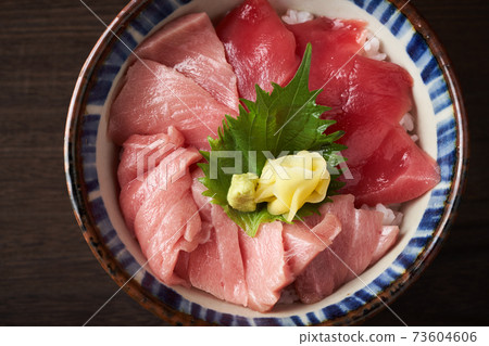 鐵飯碗 73604606
