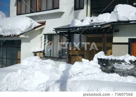 Largest snowfall in observation history Largest snowfall in observation history 73607568