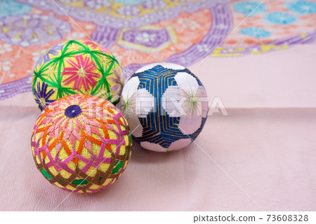 Three Temari Three Temari 73608328