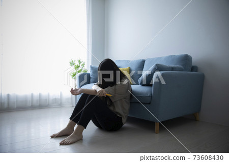 Wrist cut image Wrist cut image 73608430