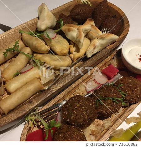 Lebanese food Lebanese food 73610862