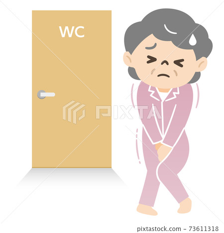 Elderly woman to put up with the toilet 73611318