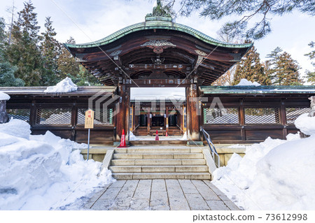 山形縣米澤市上杉神社大門冬季 照片素材 圖片 圖庫