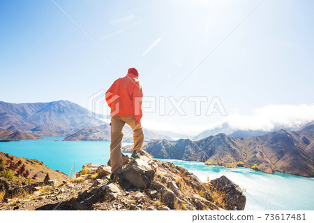 Tramping on the lake 73617481