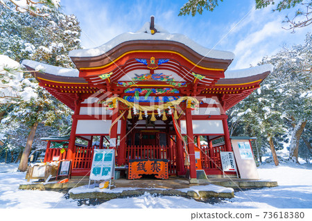 Snow Omi Ki Shrine (Onamuchi Jinja) Chikuzen Town, Asakura District, Fukuoka Prefecture 73618380