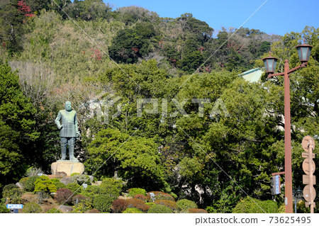 Scenery of Saigo Takamori statue and Shiroyama Scenery of Saigo Takamori statue and Shiroyama 73625495